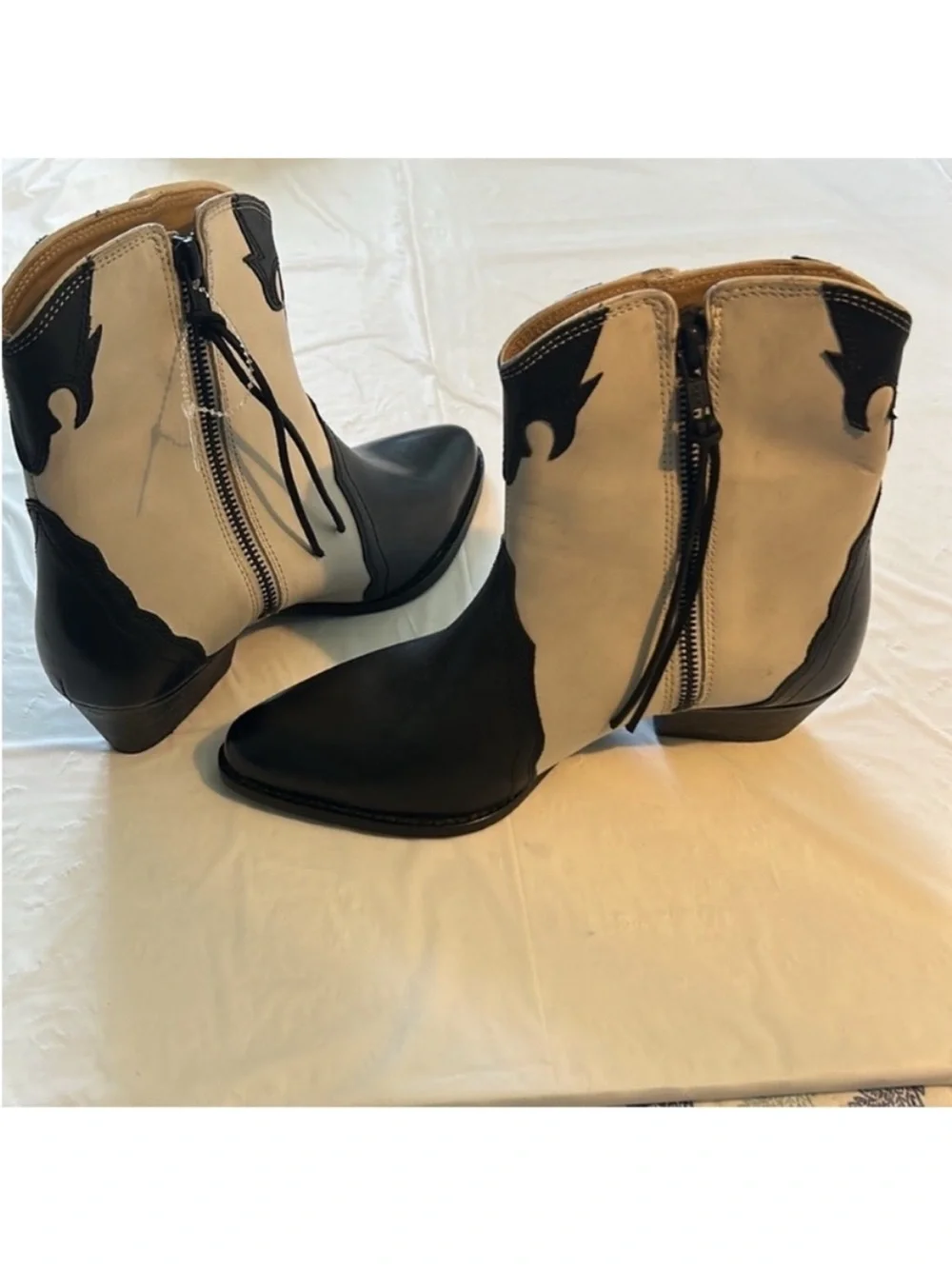 Free People 5.5 (36) Leather Boots New Frontier Western Boot in Arctic Fox Combo